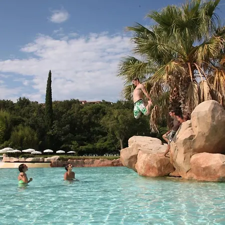Appartement Les Restanques 2p4/5p Seaview Std Grimaud