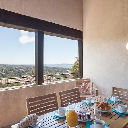 Appartement Les Restanques 2p4/5p Seaview Std