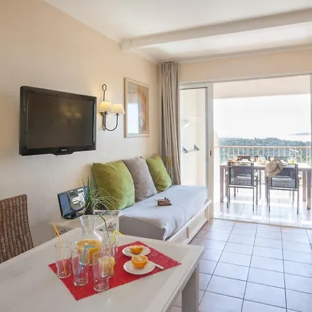 Appartement Les Restanques 2p4/5p Seaview Std