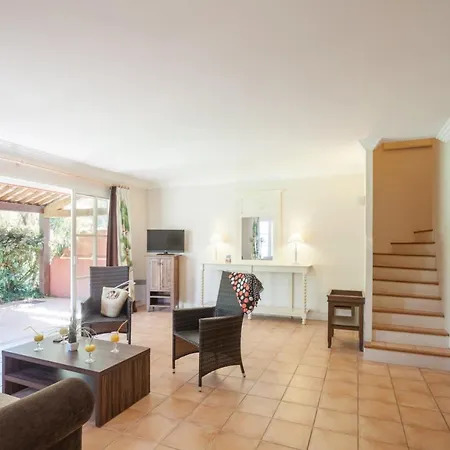 Les Restanques 2p4/5p Seaview Std *